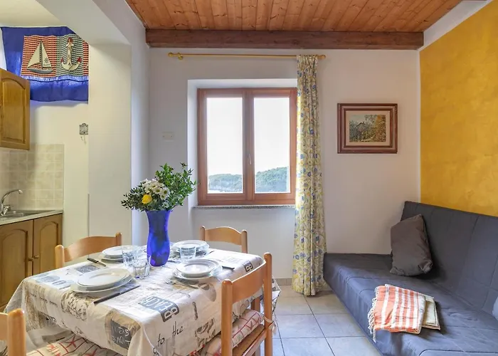 Simona Vista Mare Fetovaia